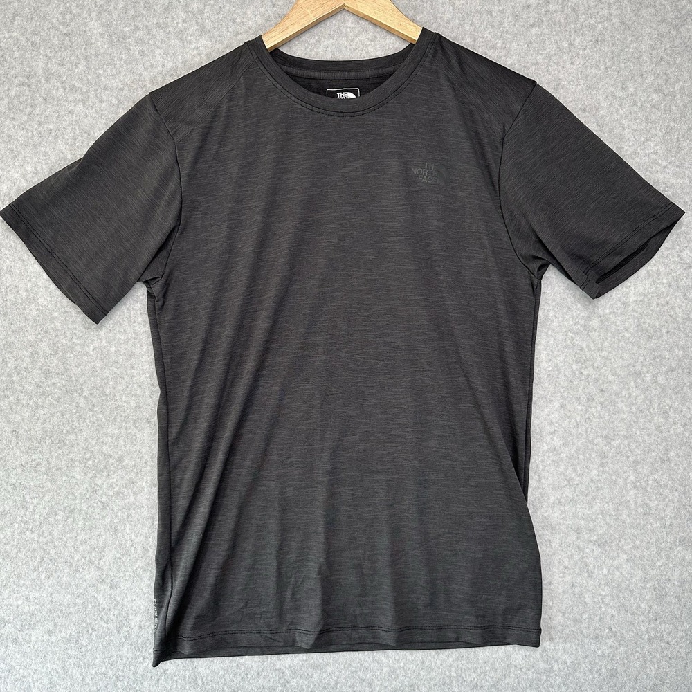 The North Face‎ Mens FlashDry Training T-Shirt Charcoal Heather Grey Small S